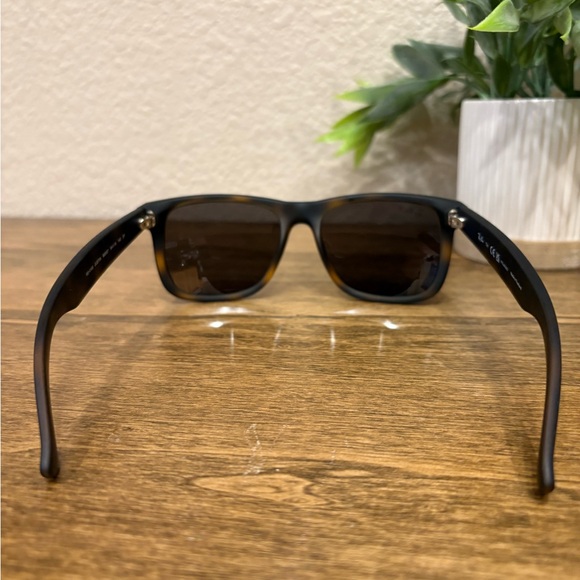 Ray-Ban Justin Matte Tortoise Sunglasses - Picture 5 of 13